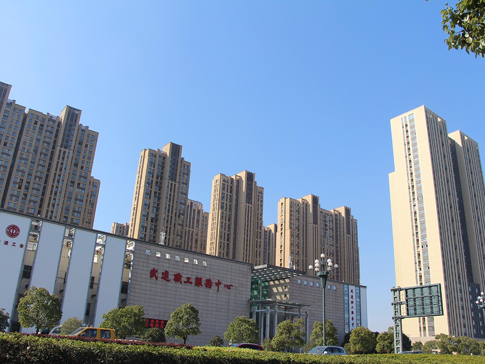常州萊蒙城反射隔熱涂料